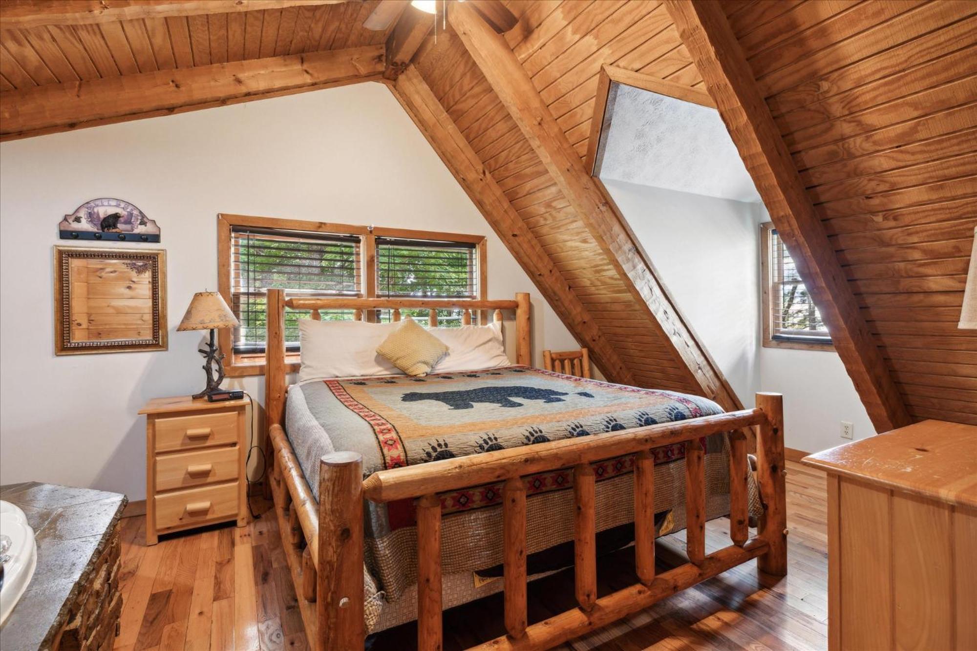 A Charming Cabin, Pool, Firepit, Hot Tub-Jacuzzi Гатлінбург Екстер'єр фото